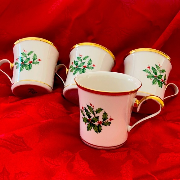 4 Lenox Christmas Coffee Mugs